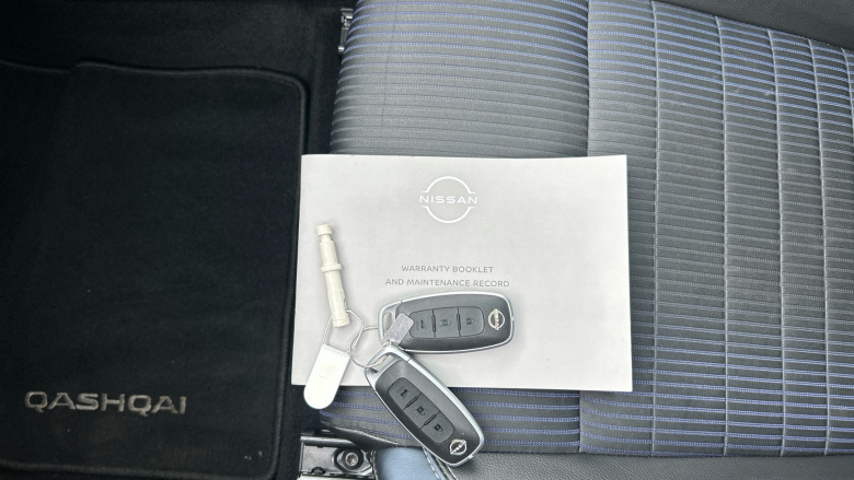 Nissan Qashqai 1.3 DiG-T MH 158 Tekna 5dr Xtronic Petrol Hatchback